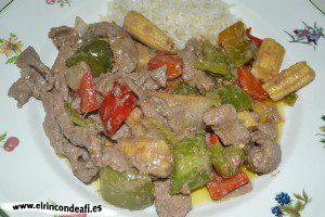 Ternera con salsa de ostras al wok