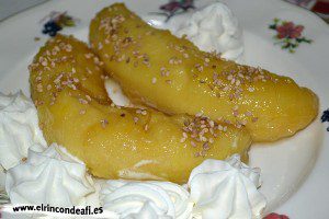 Plátanos fritos con miel