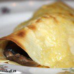 Crepes con champiñones y langostinos