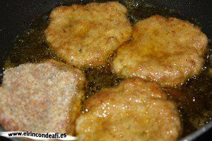 Filetes rusos, freír en aceite