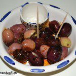Aceitunas con mojo canario