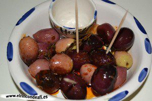 Aceitunas con mojo canario, sugerencia de presentación