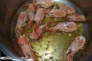 Sopa de pescado y marisco, sacarles el jugo a la cabeza