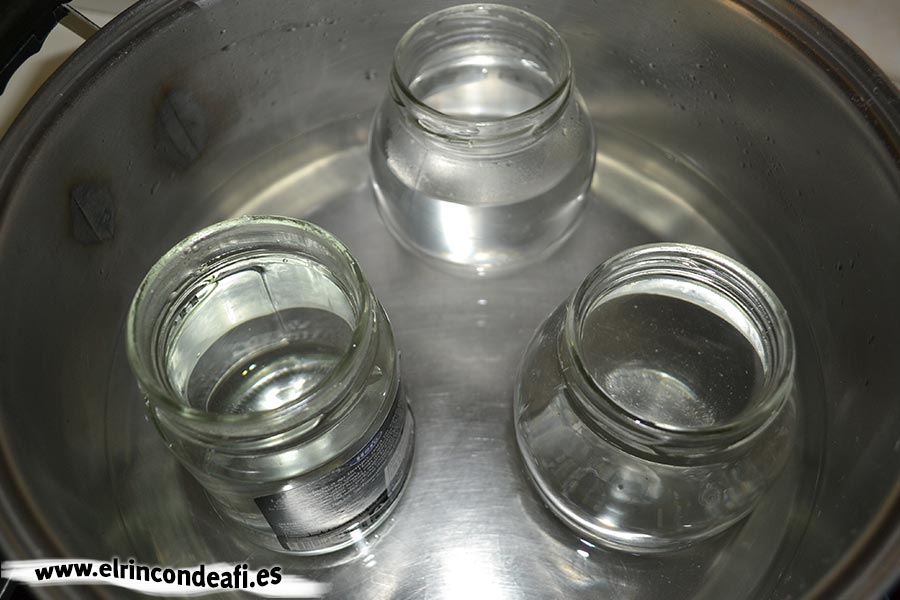 Mermelada de albaricoque, esterilizar los botes de cristal