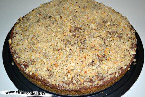 Tarta de Nocilla, queso Phidadelphia y avellanas, sugerencia de presentación