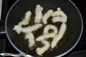 Calamares con tempura, freír