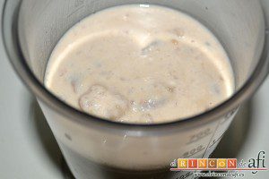 Puré de castañas, triturar hasta que quede fino