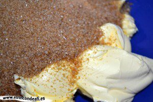 Queque de especias (Gewürzkuchen), poner en un bol la margarina con el azúcar