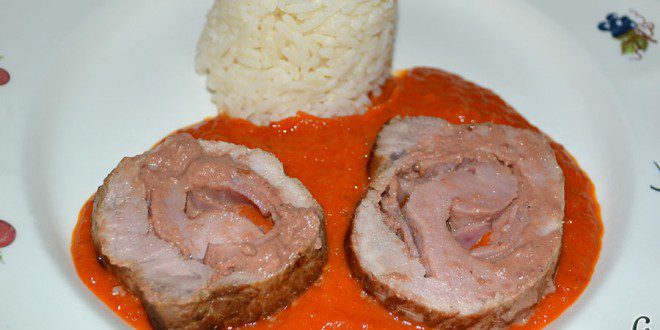 Solomillo de cerdo relleno con bacon y foie gras