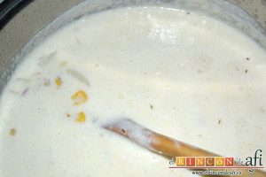 Chowder de almejas, añadir el millo