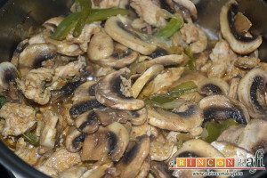 Fajitas de pollo y champiñones, integrar bien con el resto