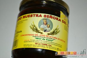 Berenjenas en tempura con miel de caña, acompañar con miel de caña