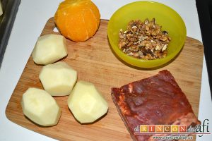 Ensalada variada con torreznos, preparar los ingredientes