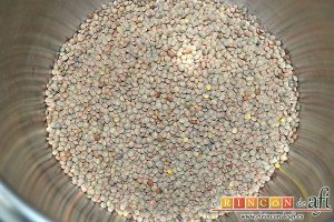 Lentejas al curry, poner las lentejas en una olla exprés