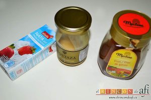 Solomillo de ternera con salsa de mostaza y miel, preparar los ingredientes para la salsa