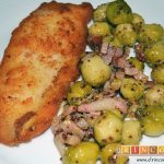 Coles de Bruselas con bacon, miel y mostaza antigua