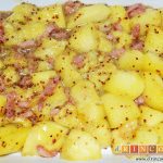 Manzanas y plátanos caramelizados con mostaza antigua y bacon