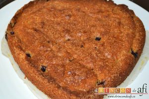 Tarta americana de arándanos, dejar enfriar y desmoldar