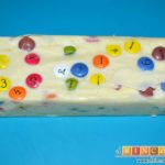 Turrón de chocolate blanco y Lacasitos
