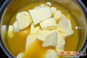 Crema de naranja en tulipa casera, añadir la mantequilla
