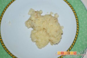 Pollo a la gloria, triturar bien