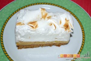 Pastelitos de crema de limón y merengue, sugerencia de presentación