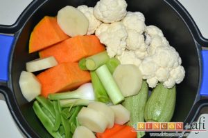 Cocido vegetal con escabeche de tomate seco, preparar las verduras