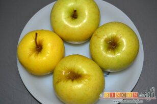 Pastel de manzana y mascarpone, preparar las manzanas