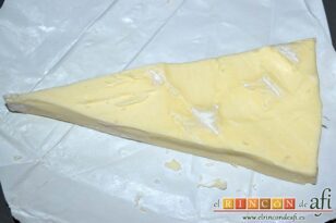 Flan de queso brie, retirar la corteza