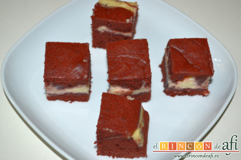 Brownie de Red Velvet, sugerencia de presentación