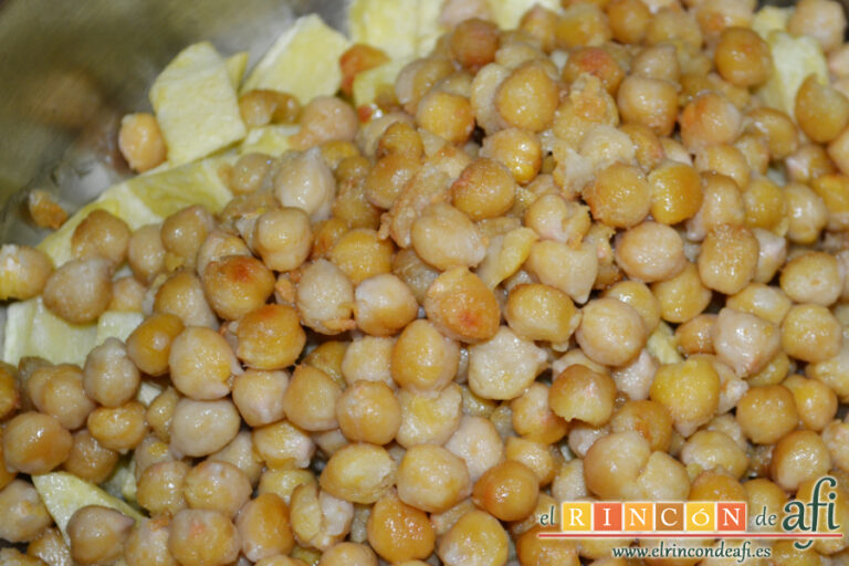 Guiso de garbanzos con verduras, receta paso a paso