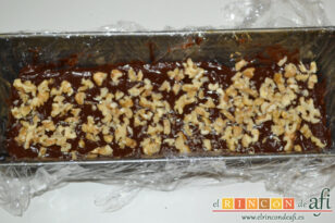 Bizcocho borracho de chocolate, receta paso a paso