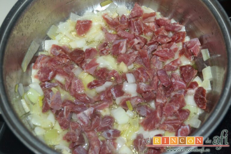 Cardo a la navarra, receta paso a paso