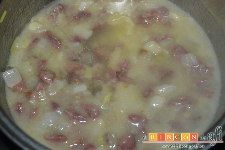 Cardo a la navarra, receta paso a paso