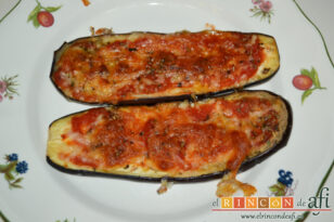 Mini pizzas de berenjena con huevo frito, receta paso a paso