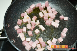 Farfalle tricolor con salsa de queso mascarpone, receta paso a paso