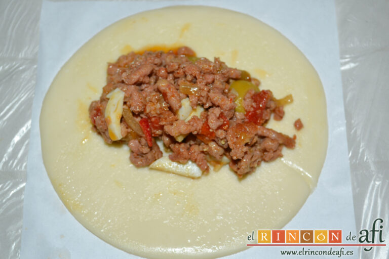 Empanadas argentinas de carne, receta paso a paso