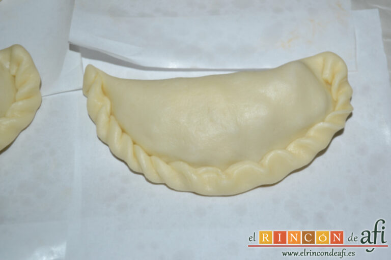 Empanadas argentinas de carne, receta paso a paso