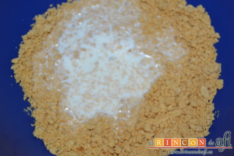 Pastel de chocolate y mousse de turrón, receta paso a paso