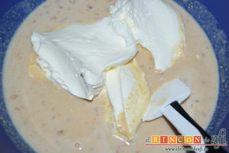 Pastel de chocolate y mousse de turrón, receta paso a paso