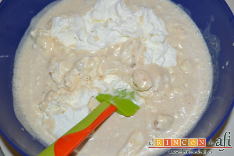 Pastel de chocolate y mousse de turrón, receta paso a paso