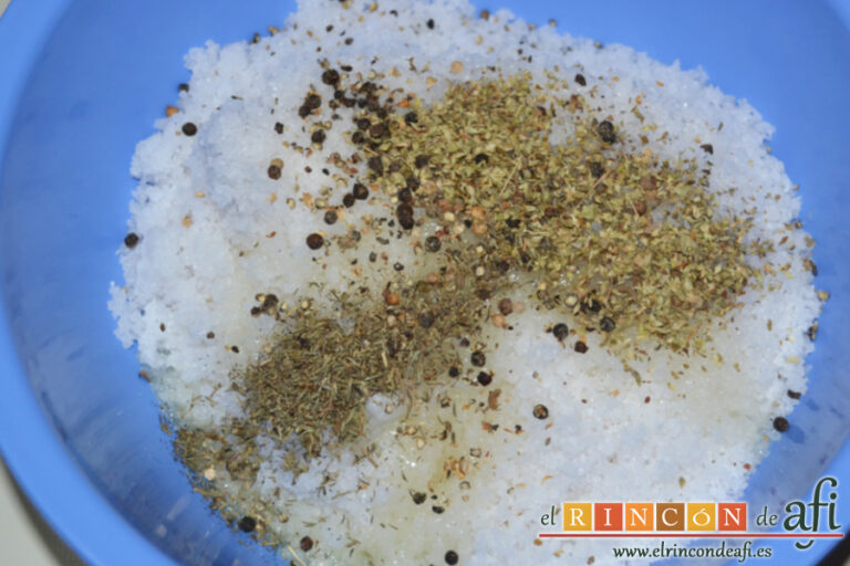 Lomo de cerdo a la sal con papas panaderas, preparación paso a paso