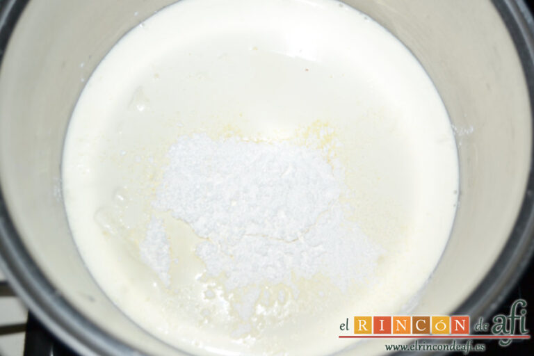 Pastel de chocolate y mousse de turrón, receta paso a paso