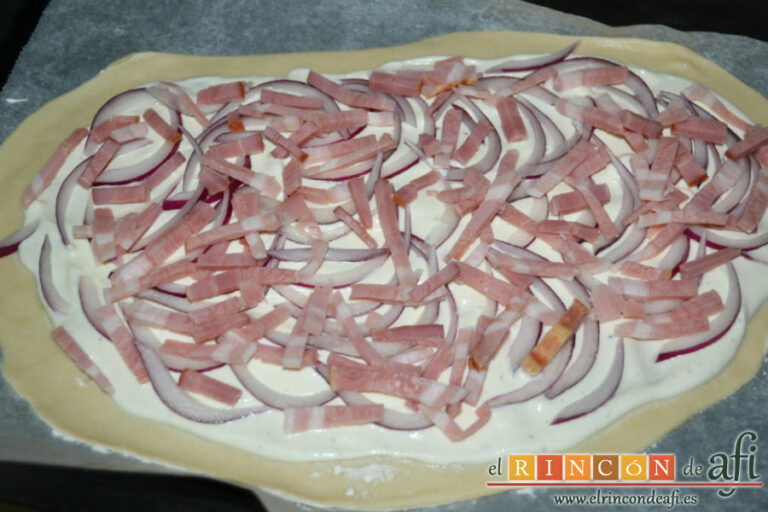 Flammkuchen o Tarte Flambée, receta paso a paso