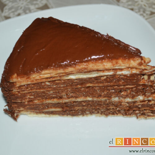 Tarta de obleas con Nutella y nata
