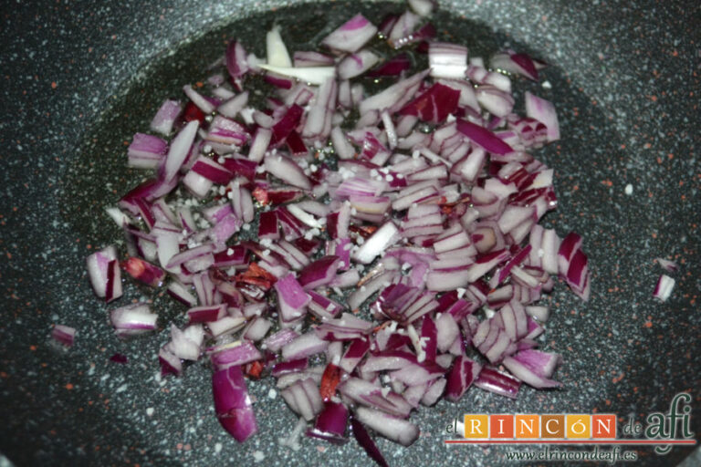 Quiche de jamón de pavo y calabacinos en airfryer, paso a paso