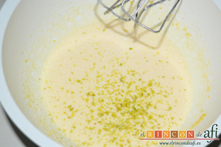 Bizcocho de yogurt 1, 2, 3 con airfryer, receta paso a paso