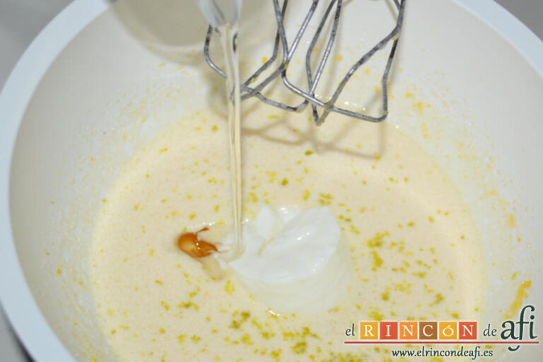 Bizcocho de yogurt 1, 2, 3 con airfryer, receta paso a paso