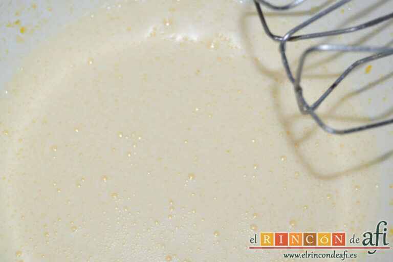 Bizcocho de yogurt 1, 2, 3 con airfryer, receta paso a paso