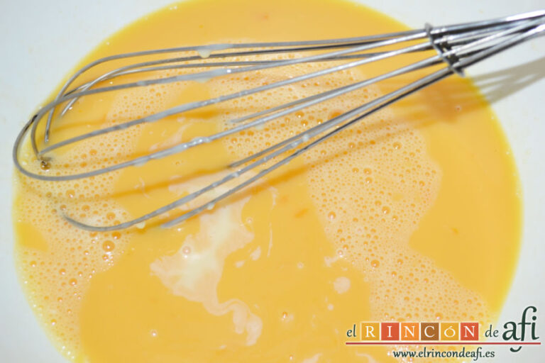 Bizcocho de manzana con leche condensada, receta paso a paso